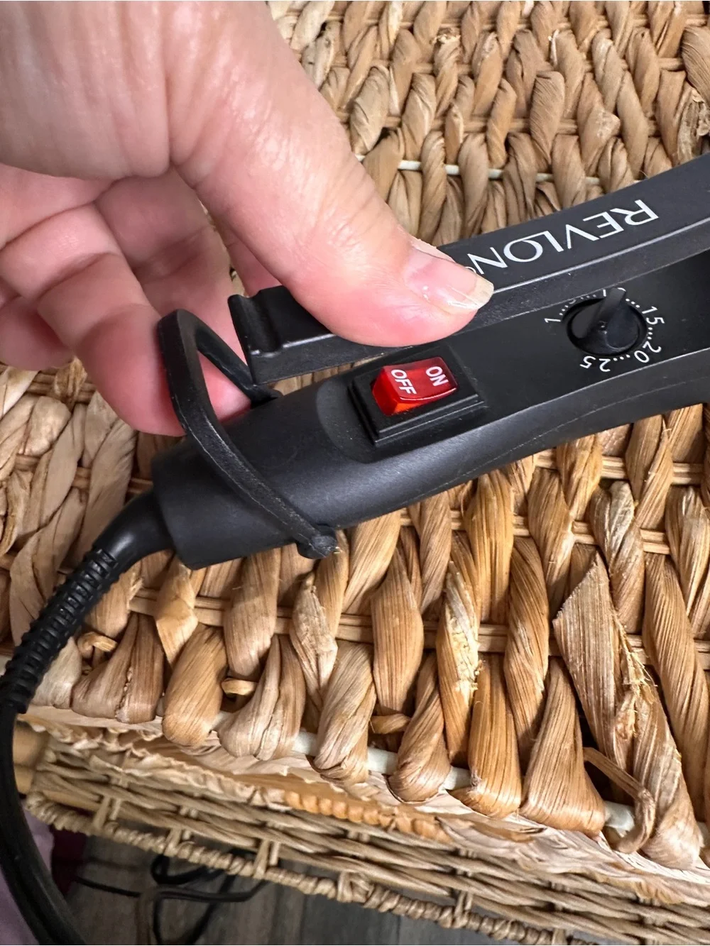 Revlon Black Triple Barrel Hair Waver